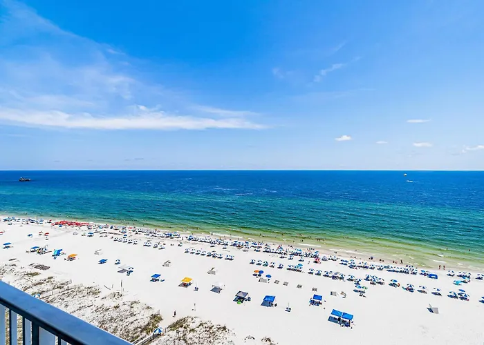 Well Decorated Gulf-front With Pool & Hot Tub Access Holiday home Gulf Shores
