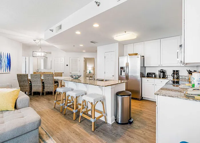Holiday home Well Decorated Gulf-front With Pool & Hot Tub Access Gulf Shores