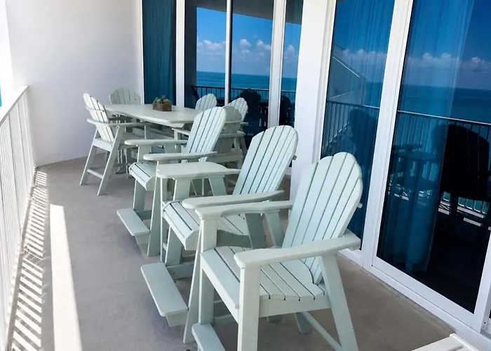 Well Decorated Gulf-front With Pool & Hot Tub Access Gulf Shores