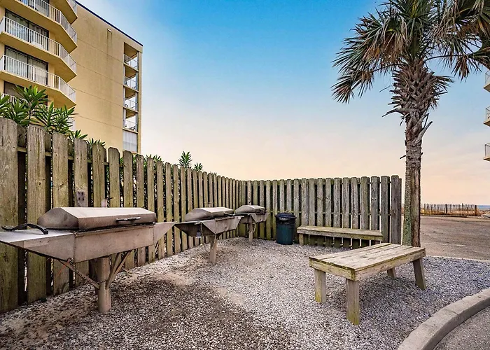 Well Decorated Gulf-front With Pool & Hot Tub Access *