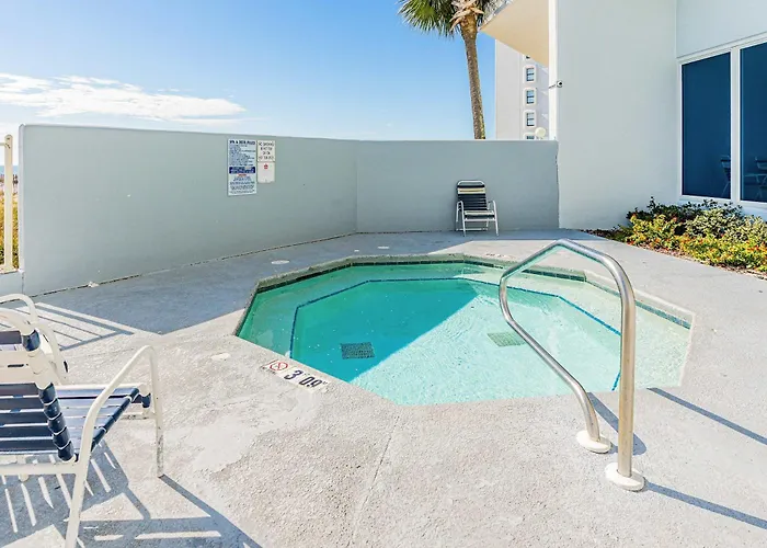 Holiday home Well Decorated Gulf-front With Pool & Hot Tub Access Gulf Shores