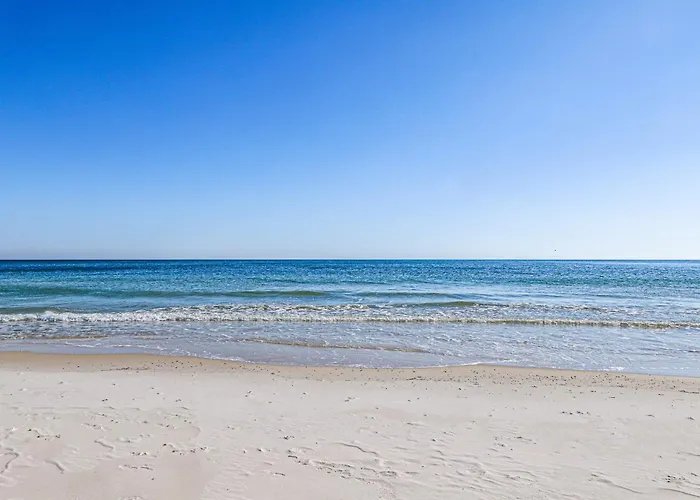 Holiday home Well Decorated Gulf-front With Pool & Hot Tub Access Gulf Shores